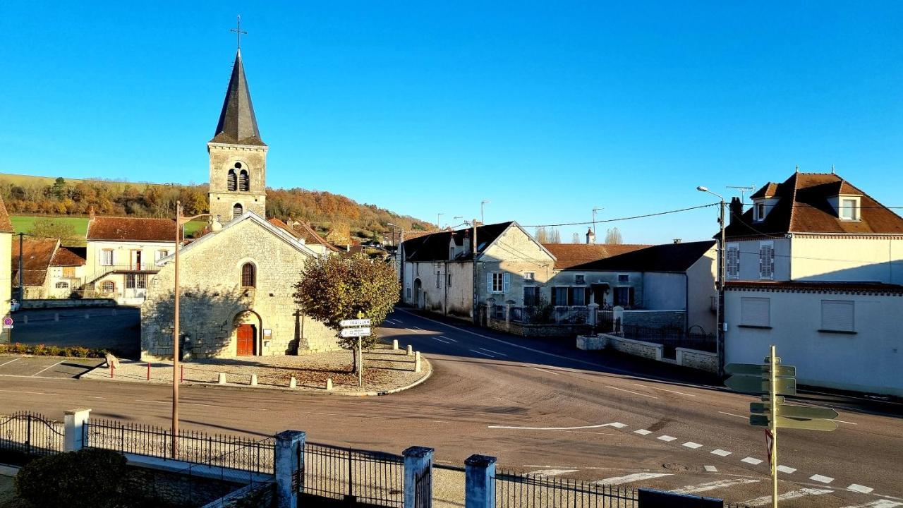 Le 3 Rue De Fontenay Marmagne  Esterno foto
